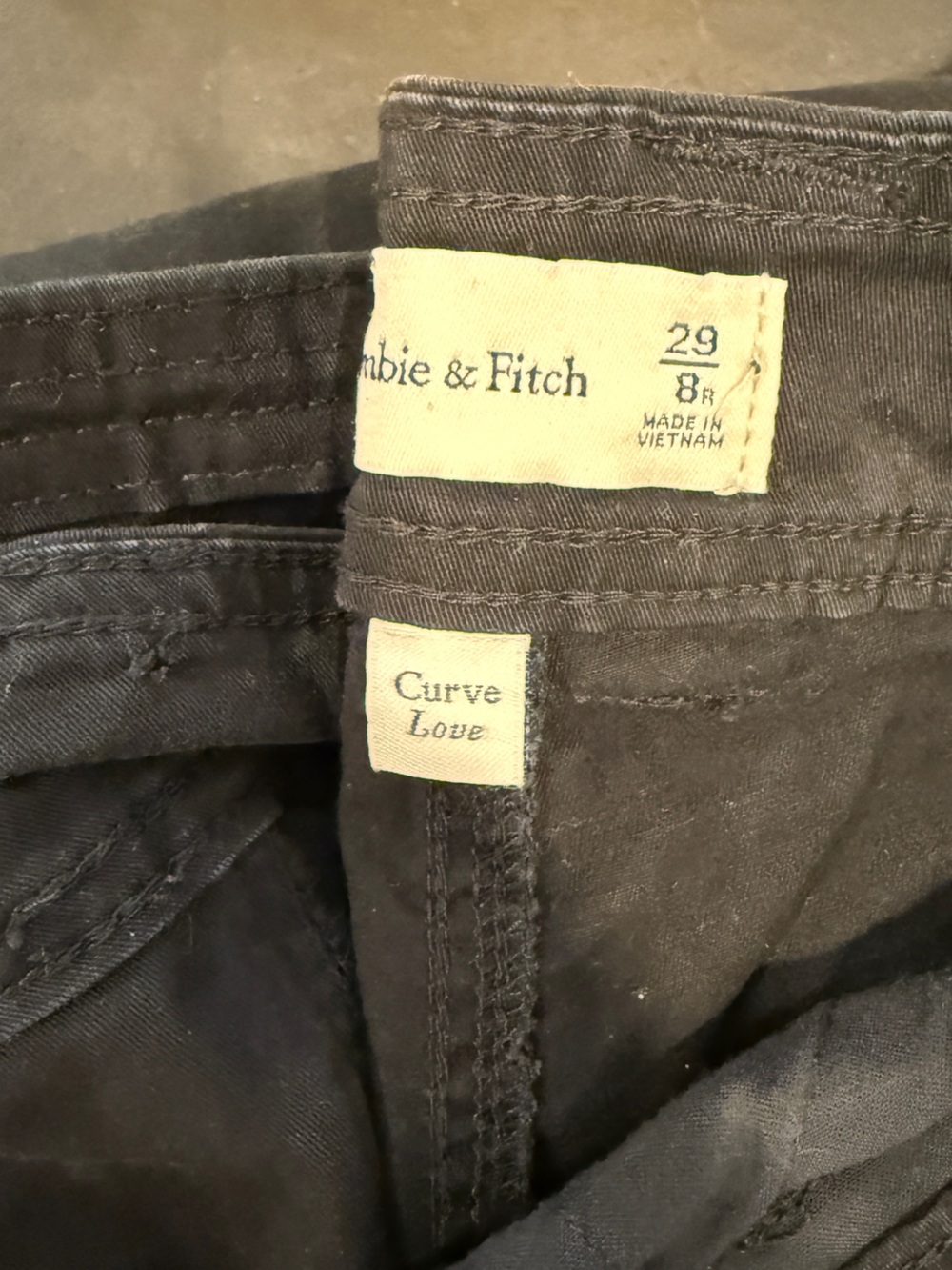 Abercrombie & Fitch Black Wide-Leg Cargo Pants - Women - Picture 5 of 5